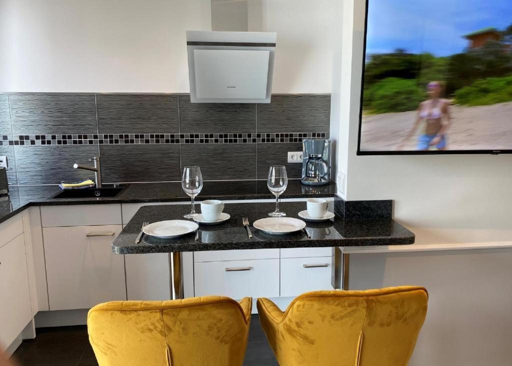 Appartements - Zum Hafen Sassnitz Bagian luar foto