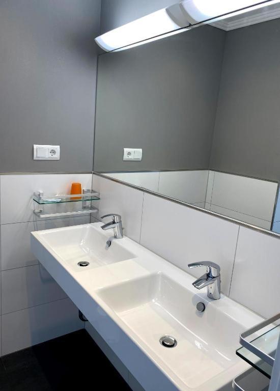 Appartements - Zum Hafen Sassnitz Bagian luar foto